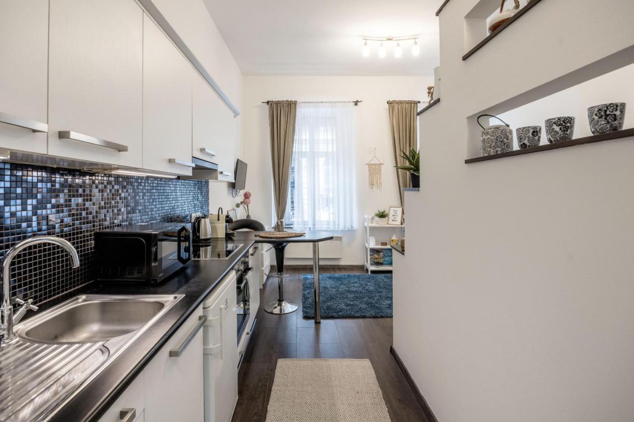 Stylish Downtown Studio Budapeşte Dış mekan fotoğraf